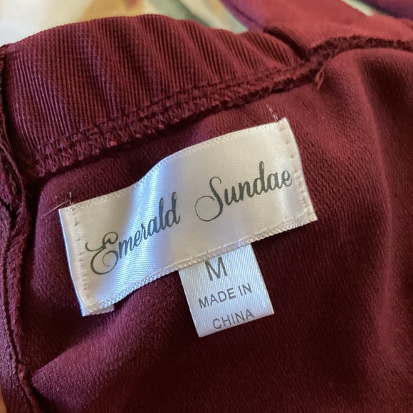 LBD in Burgundy with padded top - Picture 6 of 9